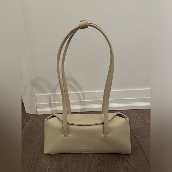 Freja Mini Chrystie Bag in Oat - Picture 10 of 16